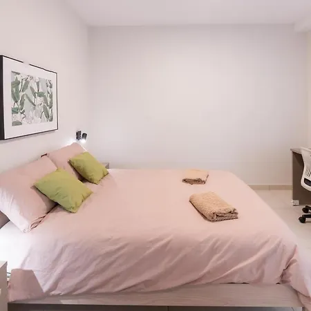 Apartment Seafront Luxury